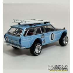 Mini GT Kaido House Datsun 510 Wagon 4x4 - Winter Holiday Edition