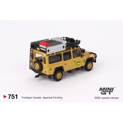 Mini GT Land Rover Defender 110 - 1989 Camel Trophy Amazon Team Japan