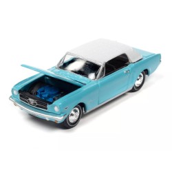 Johnny Lightning James Bond 1965 Ford Mustang Thunderball - 60 years of Bond