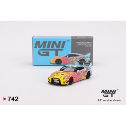 Mini GT LB-Silhouette WORKS GT NISSAN 35GT-RR Ver.1 LBWK KUMA