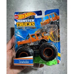 Hot Wheels Monster Trucks Mercedes-Benz Unimog